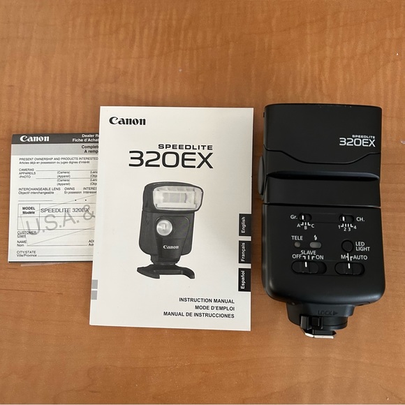 Canon Speedlite 320EX - Picture 3 of 7
